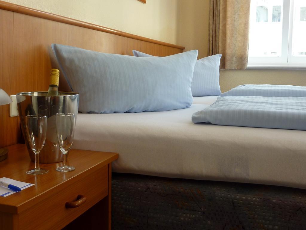 Marin Hotel Sylt Gmbh เวสเทอร์แลนด์ ภายนอก รูปภาพ